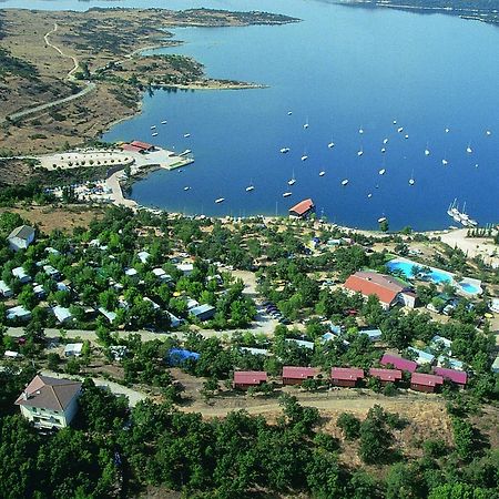 Camping De Сервера-де-Буитраго Экстерьер фото