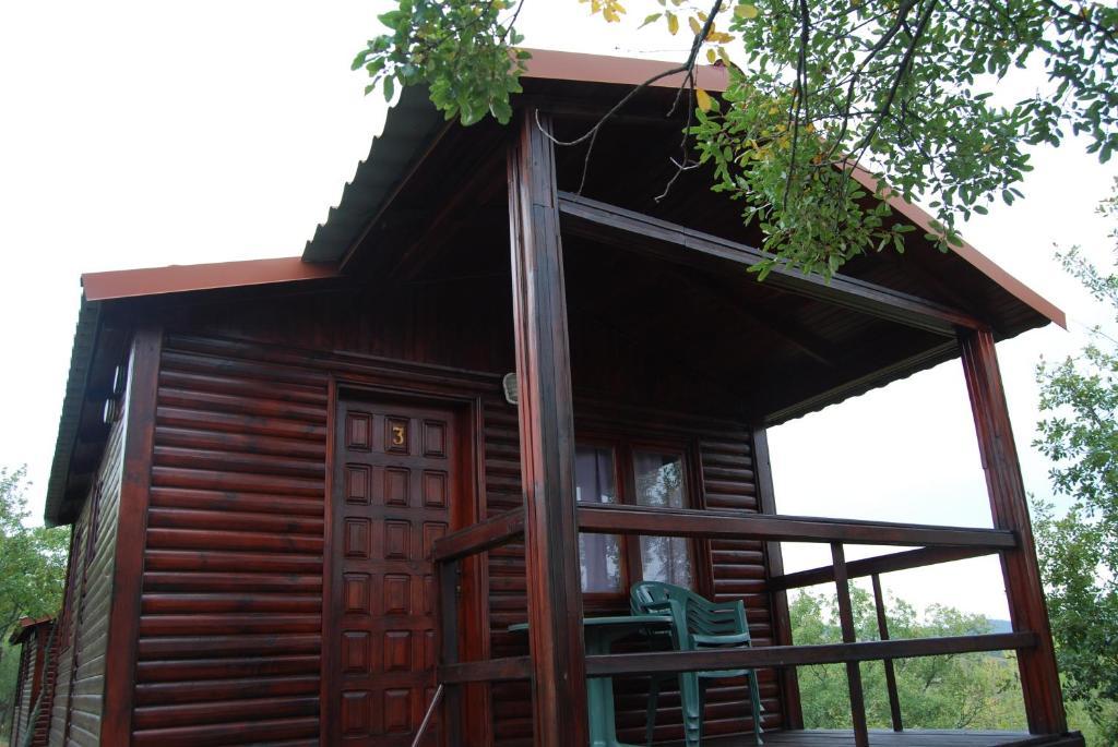 Camping De Сервера-де-Буитраго Экстерьер фото